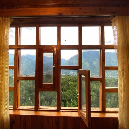 Pine Tower Inn Manāli Dış mekan fotoğraf